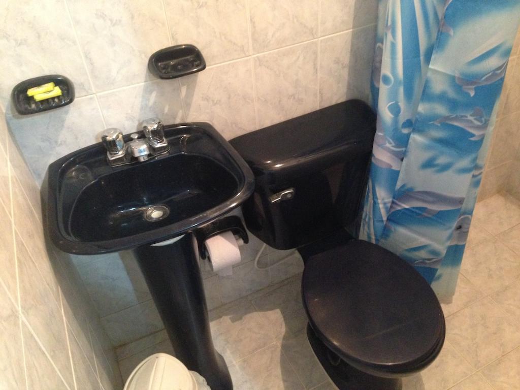 B&B Grand Royal Inn Barranquilla  Kültér fotó