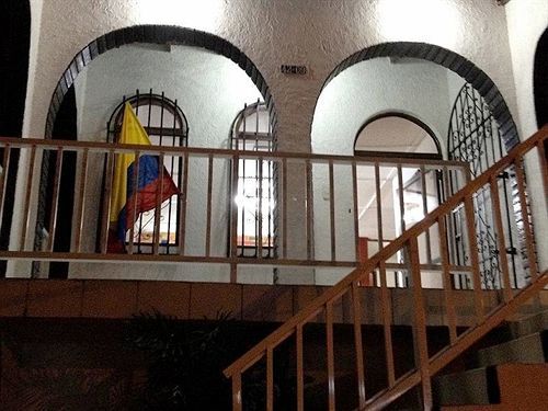 B&B Grand Royal Inn Barranquilla  Kültér fotó